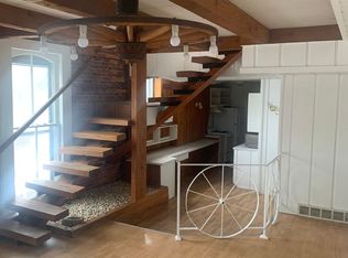 107 S. Douglas Avenue, Springfield, IL 62704