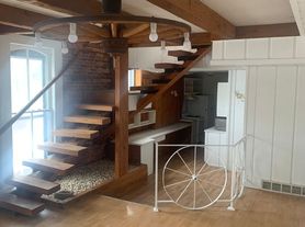 107 S. Douglas Avenue