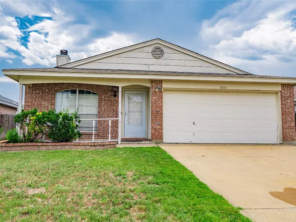8713 Limestone Dr, Fort Worth, TX 76244