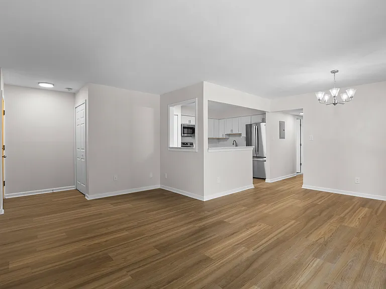 8577 Kennedy Cir #M7 — Photo 10