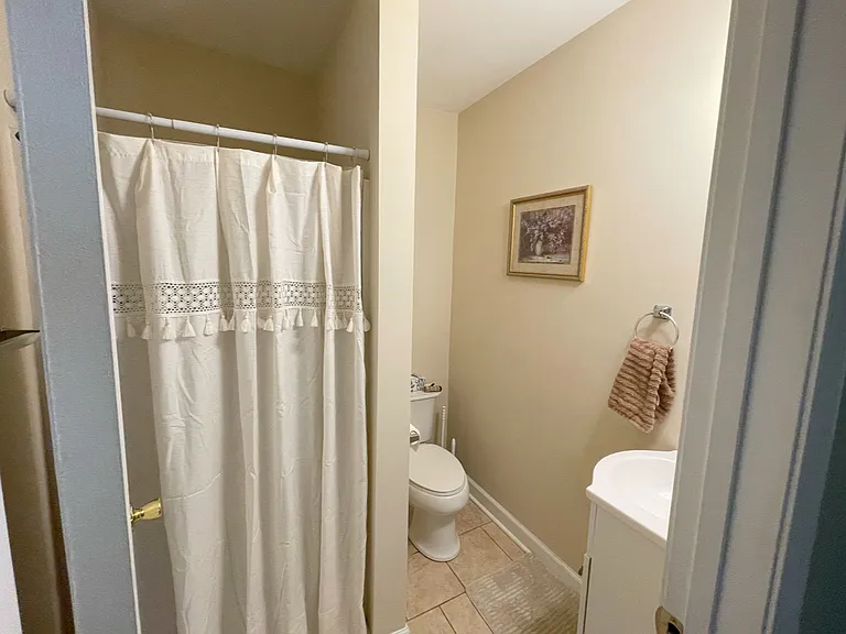 763 Lafayette St — Photo 12