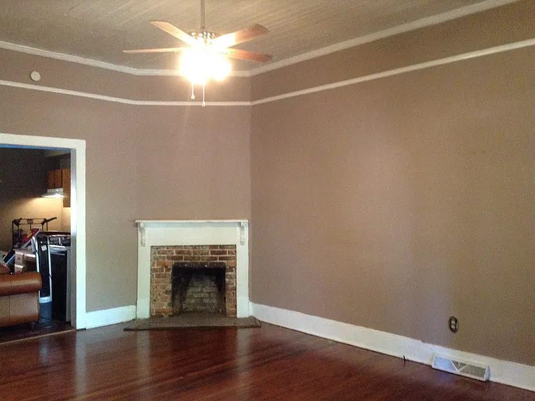 105 Huger St #105 — Photo 6