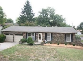 2146 E Lark St, Springfield, MO 65804