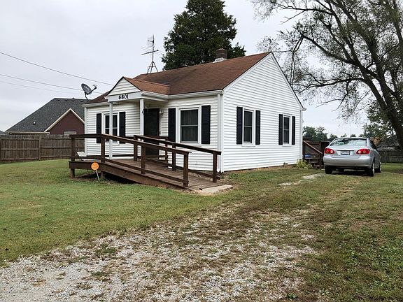 5th image of 6801 Waller Ln