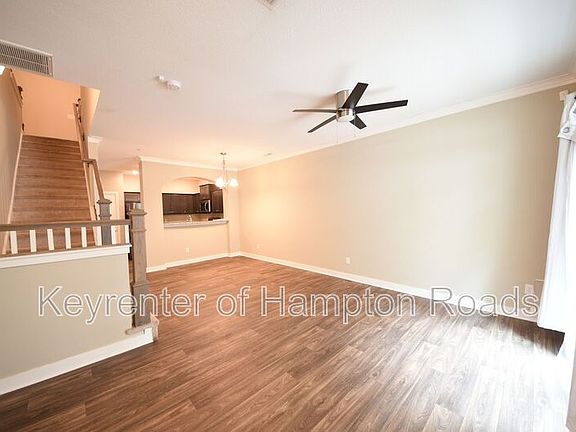 4th image of 118 Fishers Ct