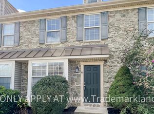 61 Covington Ct, Mount Joy, PA 17552