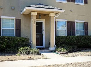 546 Hopewell Dr, Orange Park, FL 32073