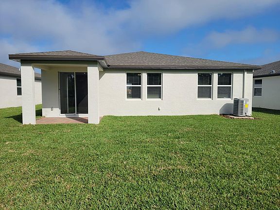 4th image of 331 Sarah Nicole Way