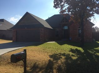 586 Montana St, Jones, OK 73049