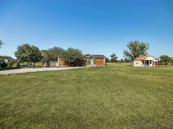 21247 E Robin Way, Claremore, OK 74019