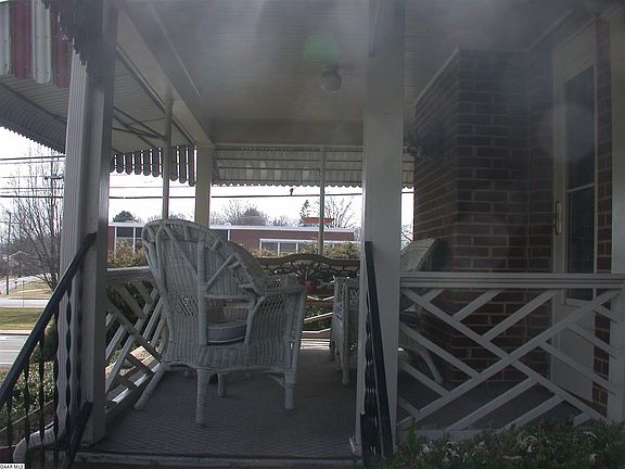 4th image of 2816 N Augusta St