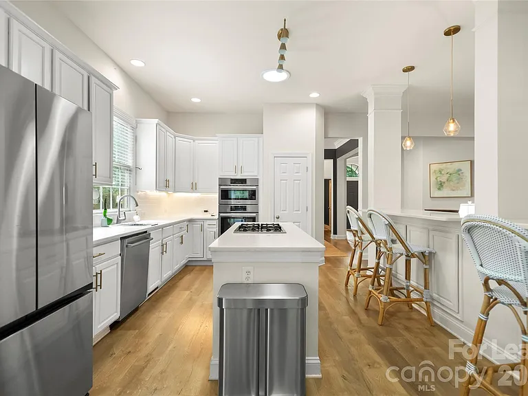 8804 Brentfield Rd — Photo 8