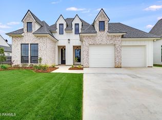 208 Buenos Aires Ave, Youngsville, LA 70592
