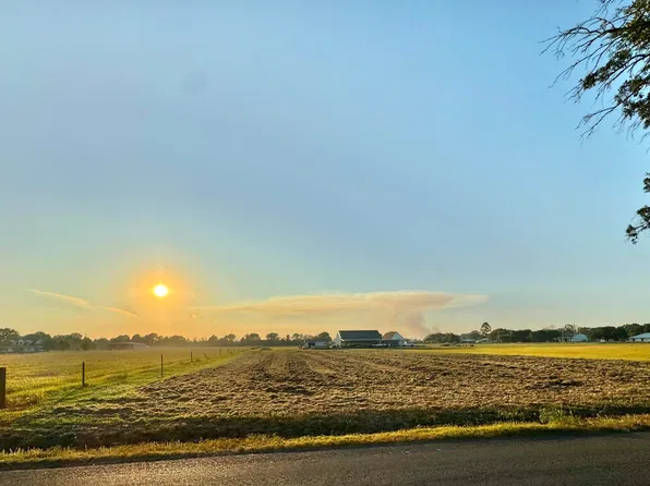 Sidney Gautreaux Rd, Abbeville, LA 70510