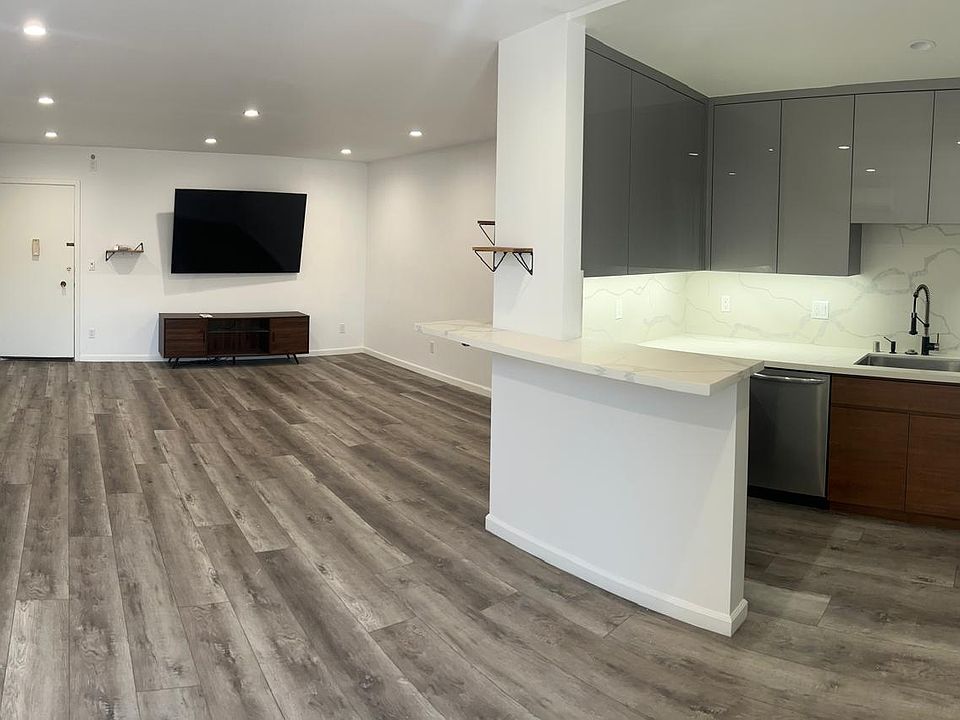 1st image of 4255 W 5th St APT 205