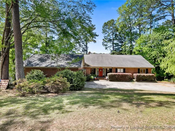 339 Conifer Dr, Fayetteville, NC 28314