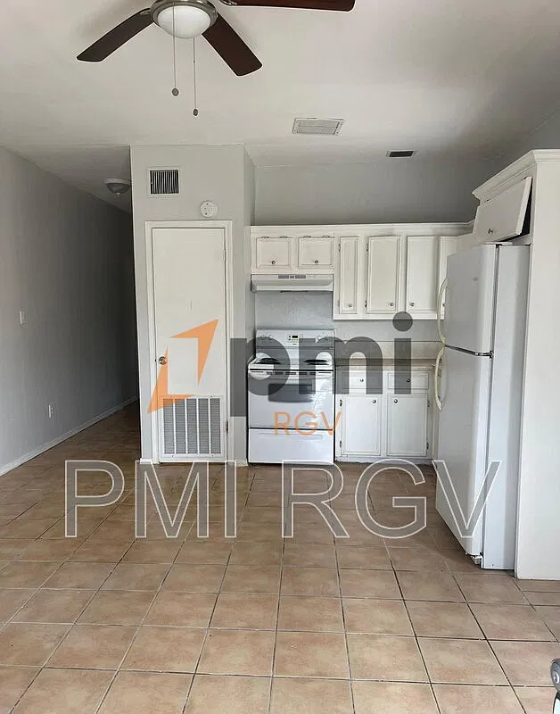 1 bed, 1.0 bath, $550 — Photo 2