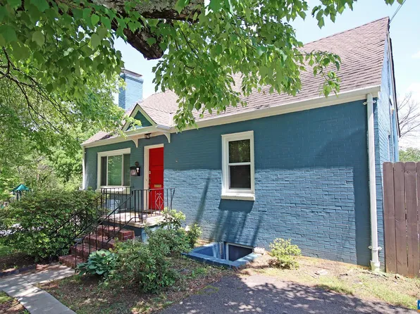 801 Calhoun St #A & B, Charlottesville, VA 22901