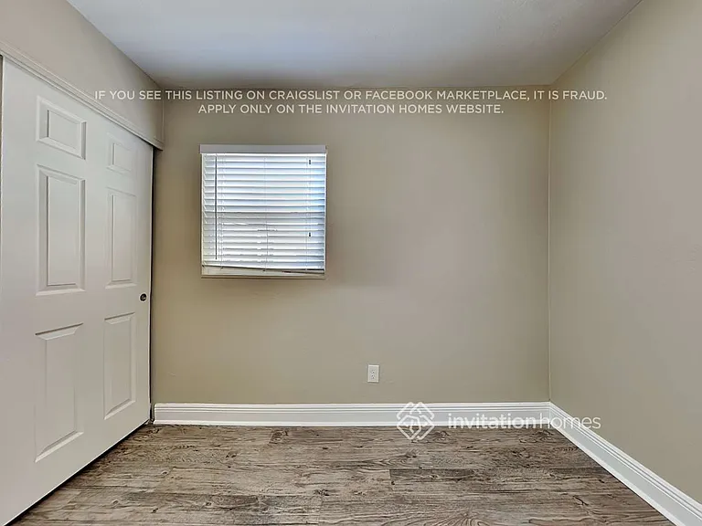 725 Clayton St — Photo 15