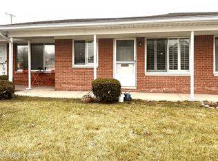 22444 Kelly Rd APT 11, Eastpointe, MI 48021