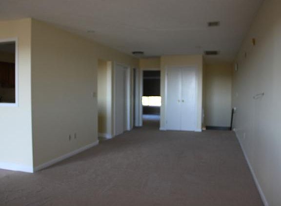 4th image of 15 Omni Parc Dr