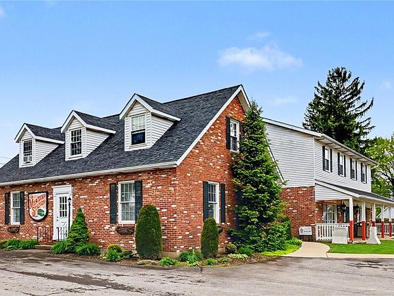 3rd image of 298 Meridian Rd