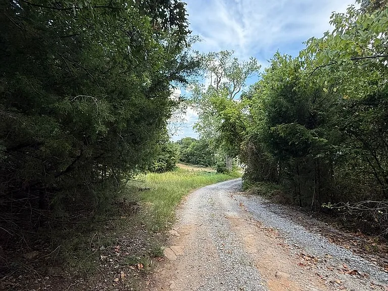 3192 Old Savage Hwy — Photo 4