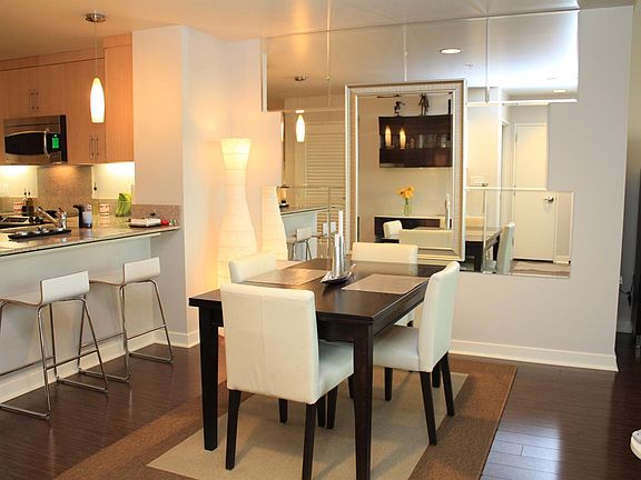 4th image of 38 N Almaden Blvd Unit 813