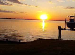 218 Queen Anne Rd, Stevensville, MD 21666