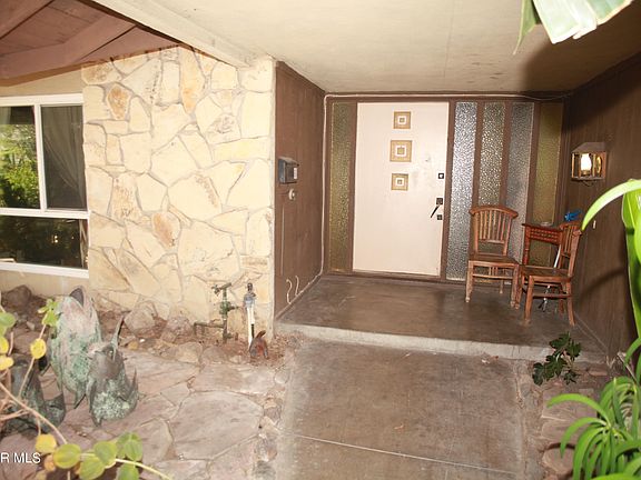 3rd image of 31926 Watergate Ct