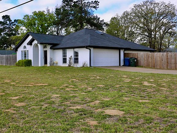 2nd image of 17361 Cory Ray Ln