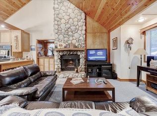 (Undisclosed Address), Lake Arrowhead, CA 92352
