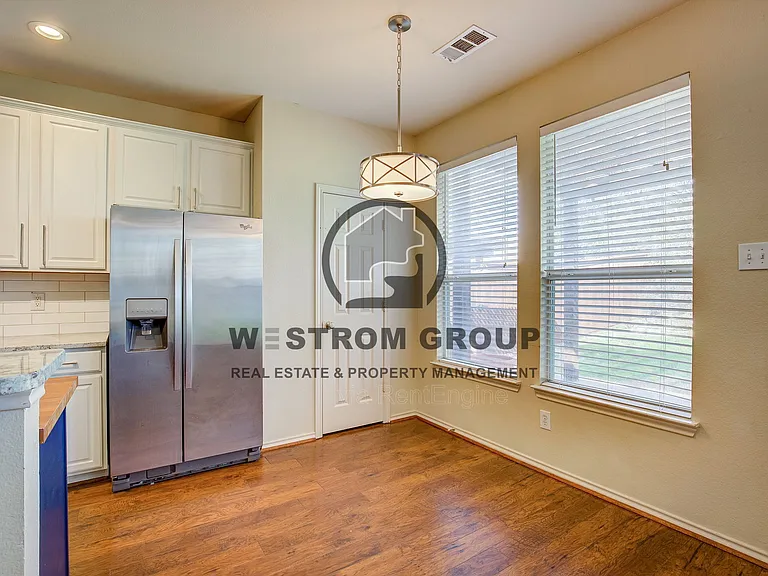 4537 Chris Dr — Photo 25