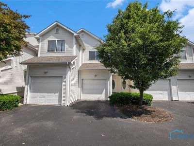 2607 W Village Dr, Toledo, OH, 43614