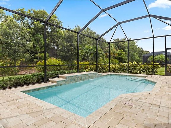 4th image of 23782 Pebble Pointe Ln