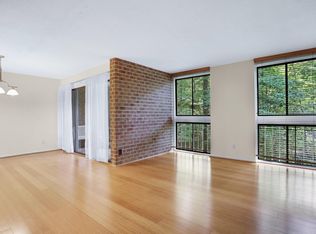 1526 Moorings Dr SUITE 12B, Reston, VA 20190