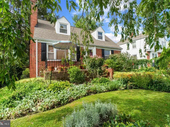 120 Hawthorne Ave, Pikesville, MD 21208