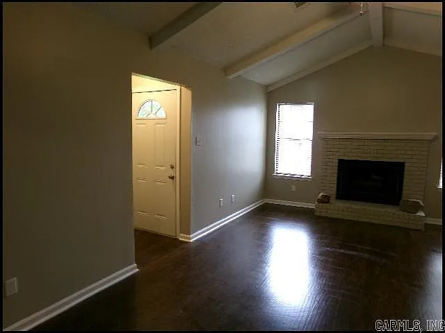 106 Dales Dr — Photo 6