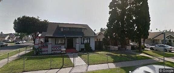 HOUSE 4 RENT 4 bedroom-1 bath