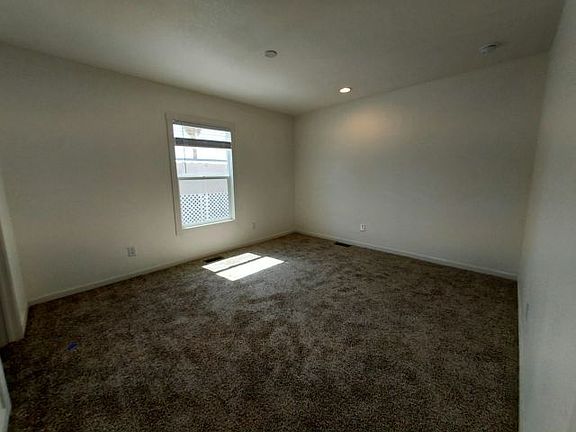 4th image of 2038 Palm St Space 269