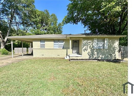1st image of 3176 Beauchamp Dr