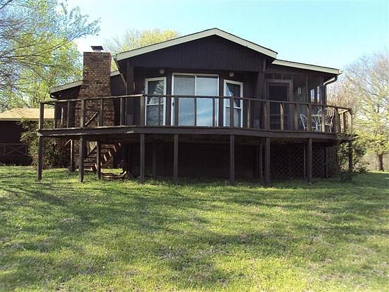 1st image of 4 McClain Pl
