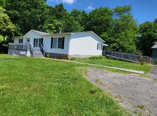 591 Merriman Way Rd, Moneta, VA 24121