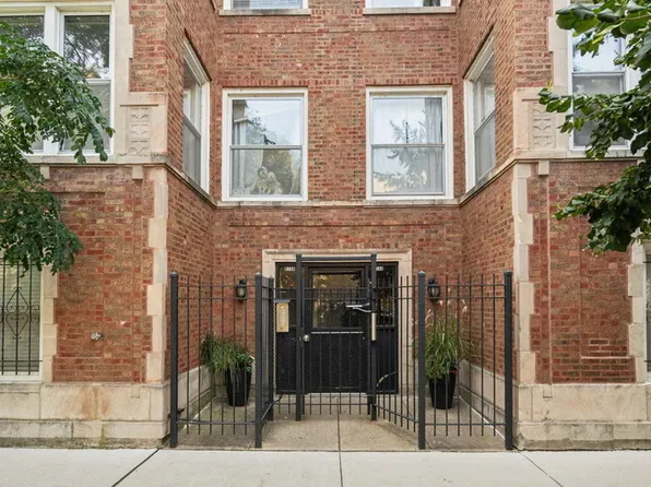 6748 N Greenview Ave APT 2, Chicago, IL 60626