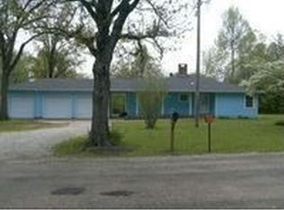19355 Linden Dr, Neosho, MO 64850