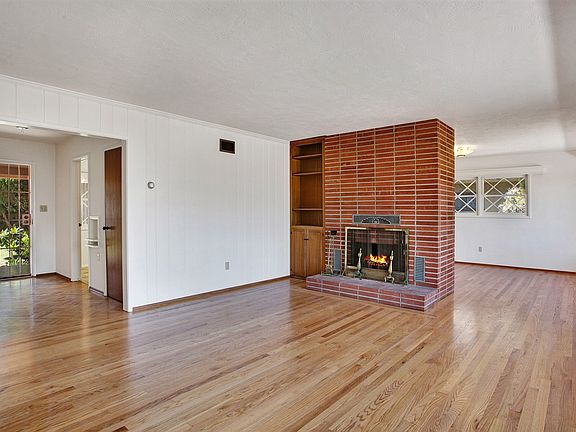4th image of 335 Kimball Ter