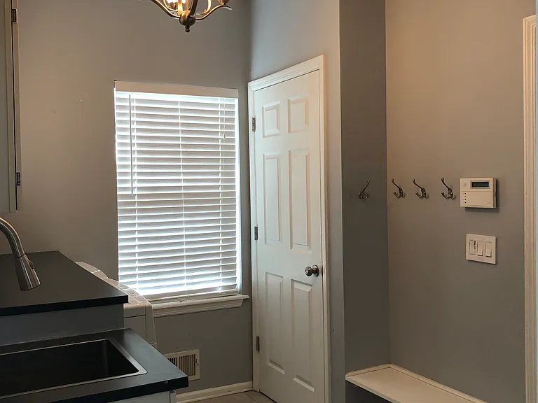 21 Stapleton Ct — Photo 20