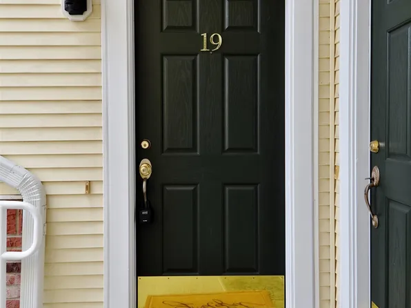 19 Marina Drive image 4 of 50