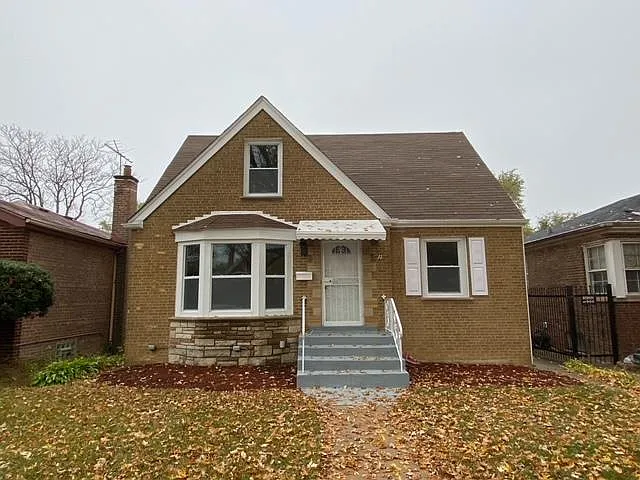 31 W Brayton St photo 1