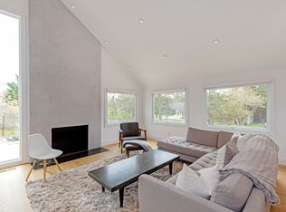 15 Treasure Island Dr, Amagansett, NY 11930